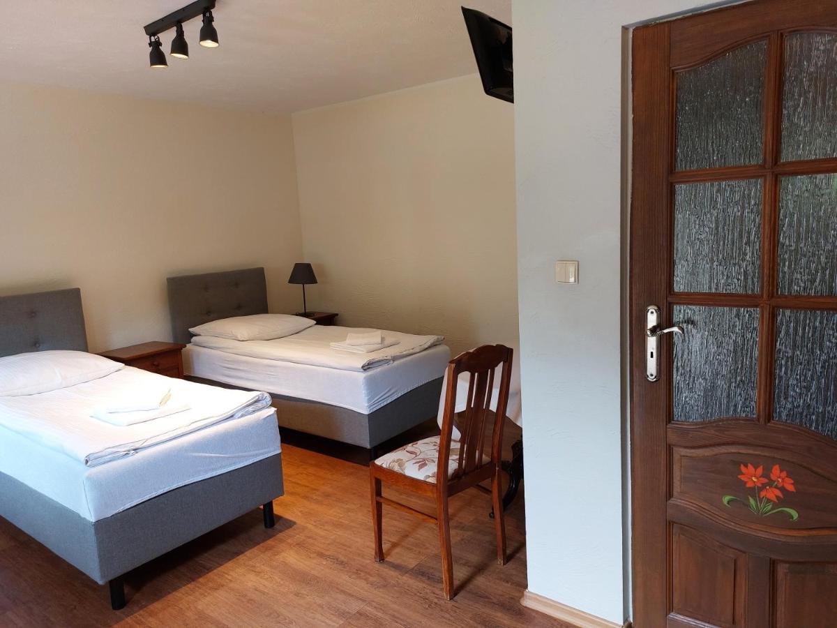 Tamarynowa Osada - Kraina Udanego Wypoczynku Villa Lowyn Buitenkant foto